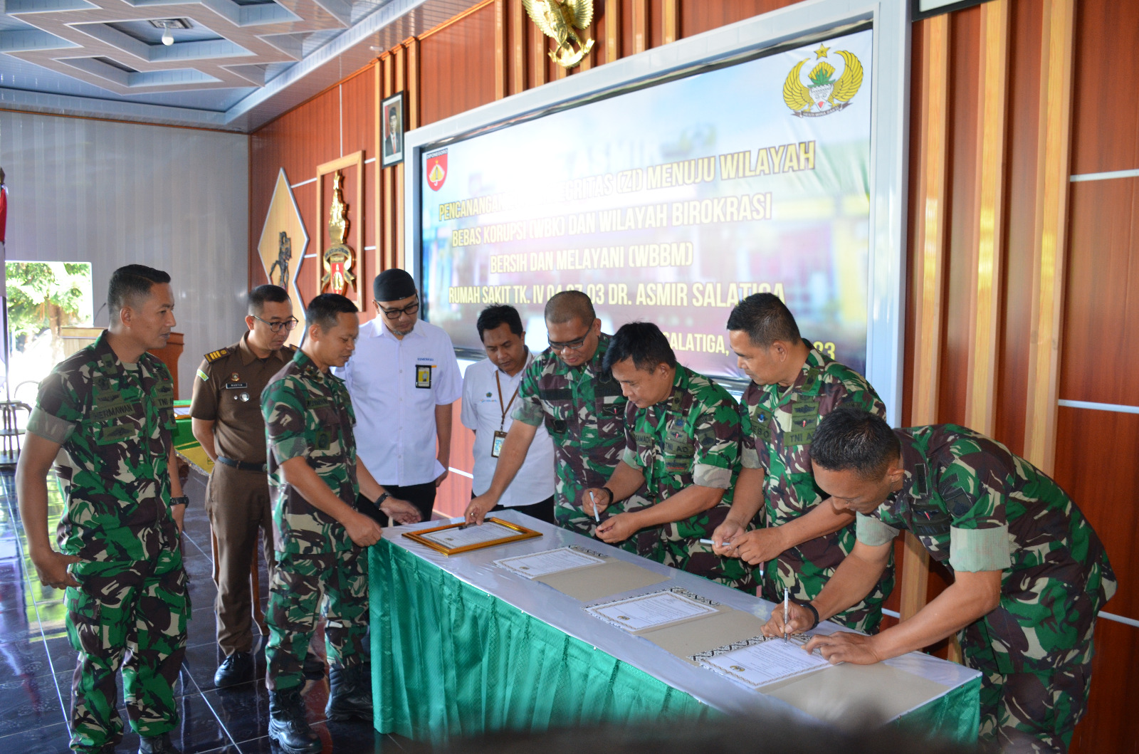Rumah Sakit TK. IV 04.07.03 DR. Asmir Salatiga Canangkan Zona Integritas